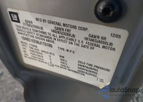 2006 Chevrolet Suburban 1500 Ls z USA, uszkodzony, nr VIN 1GNEC16Z96J173180